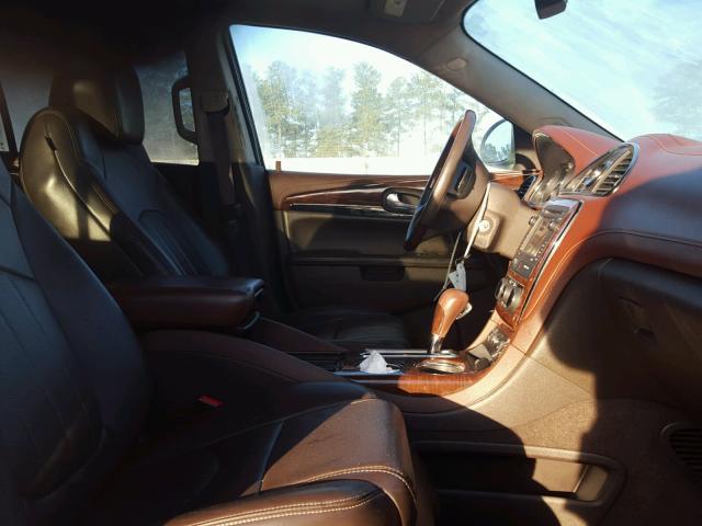 5GAKRCKD7DJ251339 - 2013 BUICK ENCLAVE BEIGE photo 5