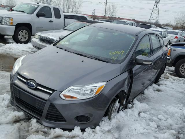 1FADP3K21DL339180 - 2013 FORD FOCUS SE GRAY photo 2