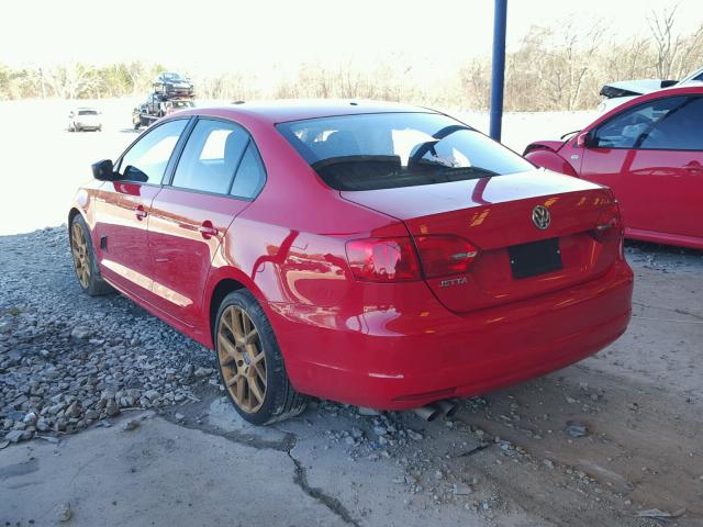 3VW2K7AJ7EM415076 - 2014 VOLKSWAGEN JETTA BASE 红色 照片 3