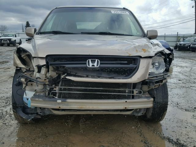 2HKYF18413H580073 - 2003 HONDA PILOT EX TAN photo 9