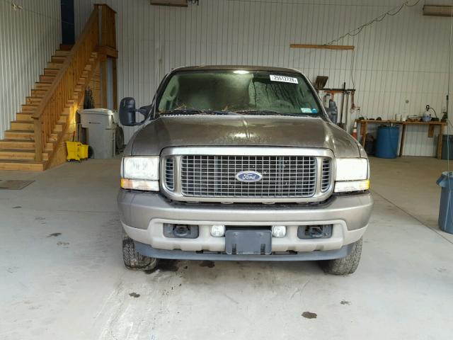 1FMNU43S03EC31756 - 2003 FORD EXCURSION TAN photo 9