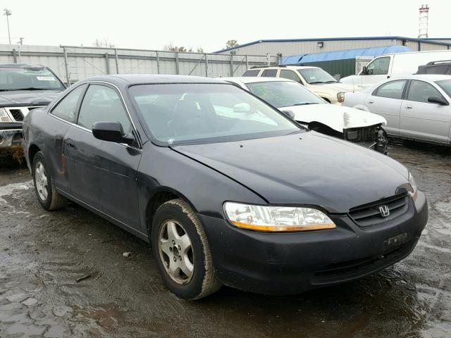 1HGCG2243YA012588 - 2000 HONDA ACCORD LX BLACK photo 1