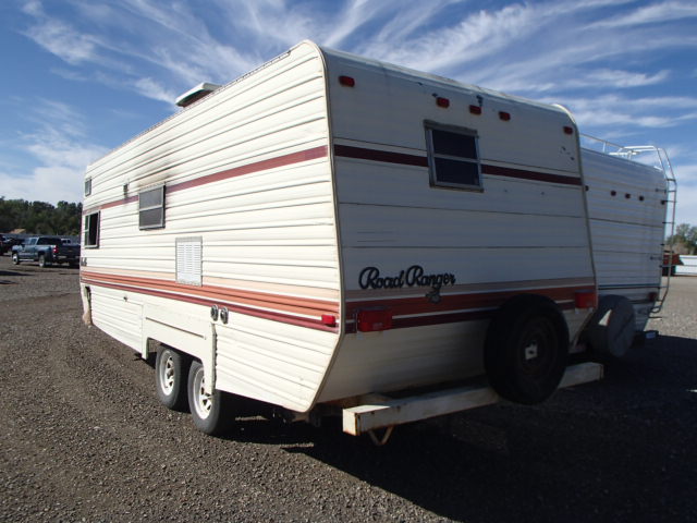 1K322AK15BB235081 - 1981 UTILIMASTER ALL MODELS Белый фото 3