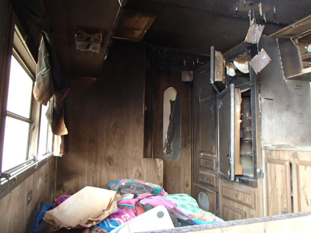 1K322AK15BB235081 - 1981 UTILIMASTER ALL MODELS Белый фото 5