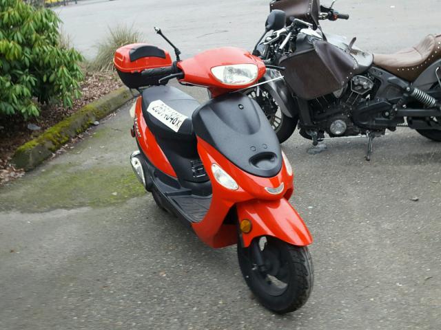 L9NTEACB6G1002861 - 2016 TAOT SCOOTER RED photo 1