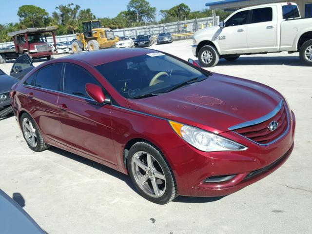 5NPEB4AC4BH212440 - 2011 HYUNDAI SONATA GLS RED photo 1