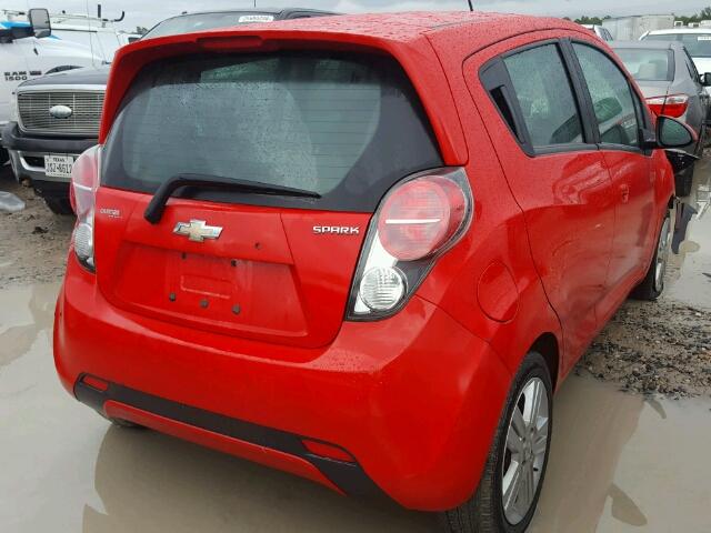 KL8CA6S91EC485336 - 2014 CHEVROLET SPARK LS RED photo 4