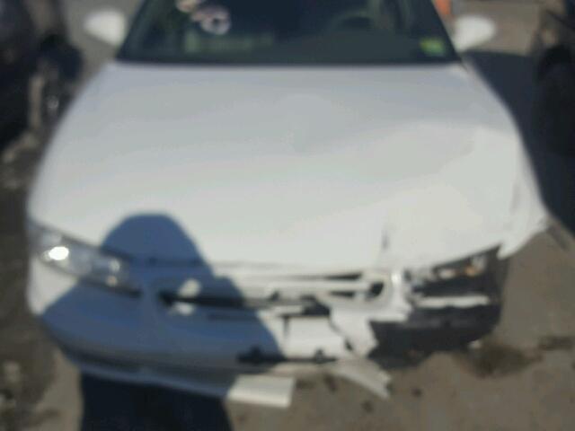 2G4WB52K541170070 - 2004 BUICK REGAL LS 白色 照片 7