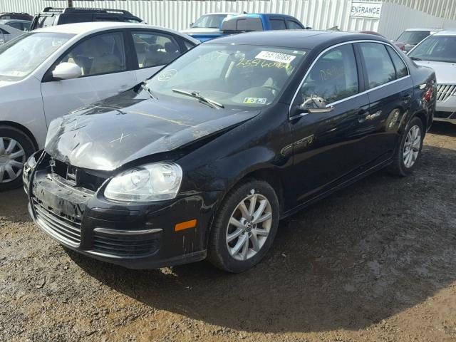 3VWRZ7AJXAM049408 - 2010 VOLKSWAGEN JETTA SE BLACK photo 2