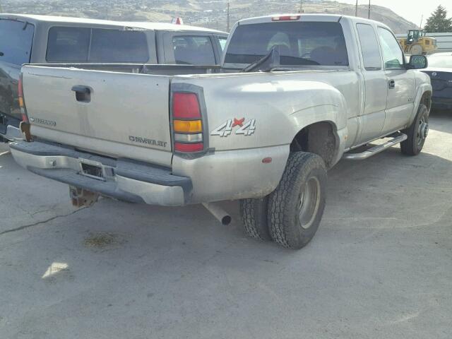 1GCJK39G11E307777 - 2001 CHEVROLET SILVERADO TAN photo 4