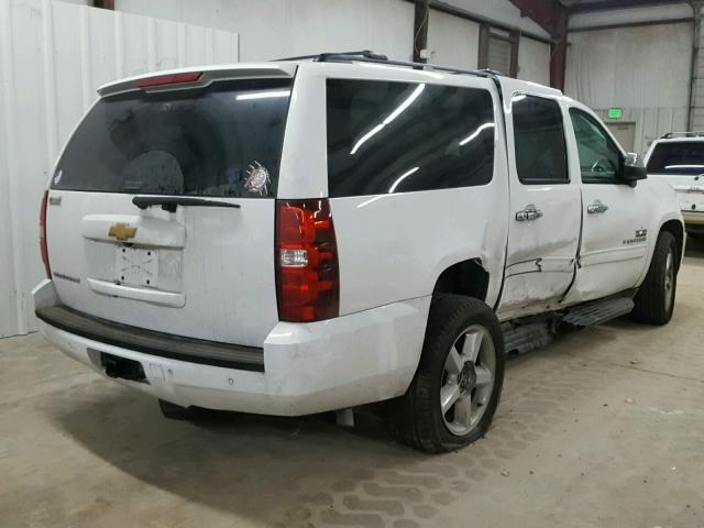 1GNSCHE06DR166992 - 2013 CHEVROLET SUBURBAN C WHITE photo 4