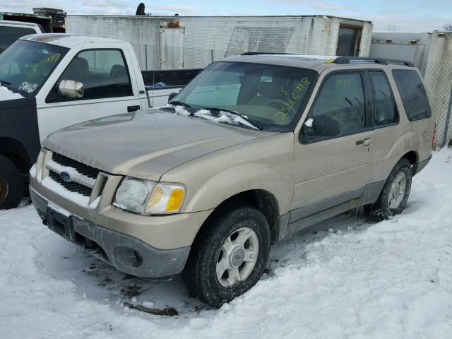 1FMYU70E12UB38214 - 2002 FORD EXPLORER S GOLD photo 2