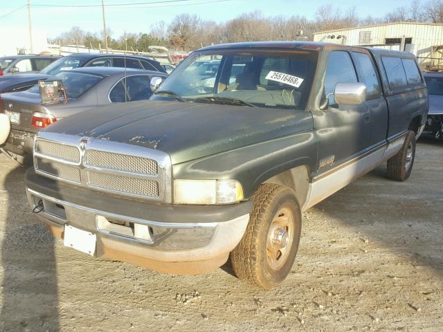 3B7KC23C5TM147613 - 1996 DODGE RAM 2500 GREEN photo 2