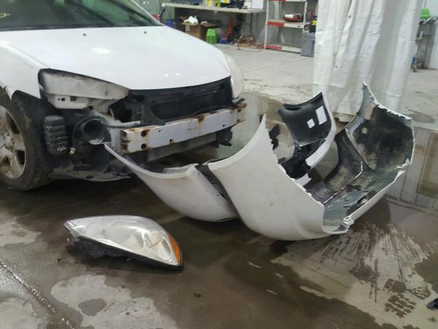 1G2ZG57B994114855 - 2009 PONTIAC G6 WHITE photo 9