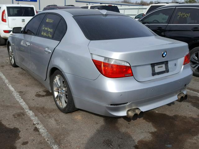 WBANB53536CP01690 - 2006 BMW 550 I SILVER photo 3