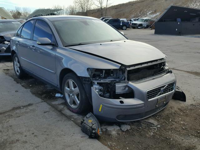 YV1MH682062151463 - 2006 VOLVO S40 T5 GRAY photo 1