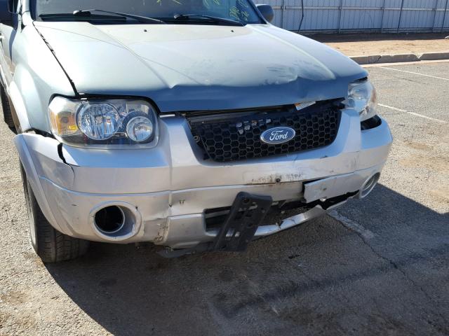 1FMCU96H65KD90676 - 2005 FORD ESCAPE HEV GRAY photo 9