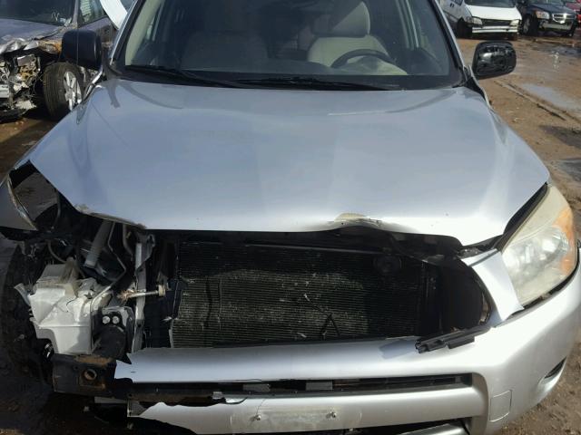 JTMBD33V775079427 - 2007 TOYOTA RAV4 SILVER photo 7