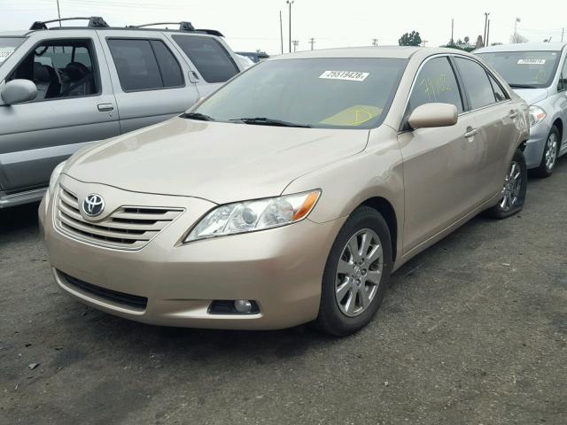4T4BE46K99R119165 - 2009 TOYOTA CAMRY BASE GOLD photo 2