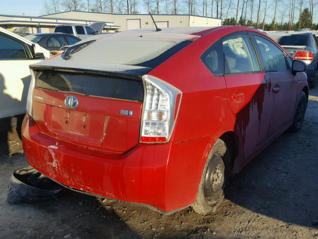 JTDKN3DU4F0474907 - 2015 TOYOTA PRIUS RED photo 4