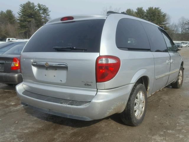 2A4GP54L46R660109 - 2006 CHRYSLER TOWN & COU SILVER photo 4