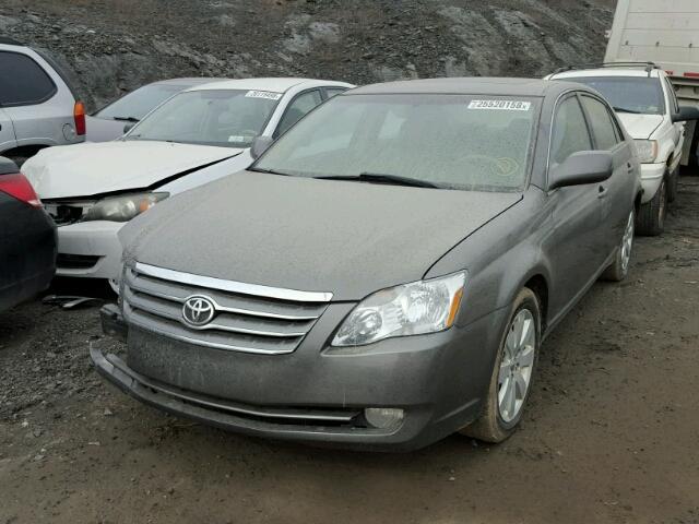 4T1BK36B96U083275 - 2006 TOYOTA AVALON XL CHARCOAL photo 2