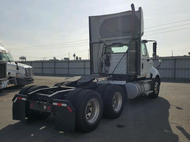 1HSDJSJR6BJ396303 - 2011 INTERNATIONAL PROSTAR أبيض صورة 4