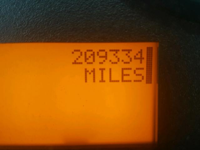 1HSDJSJR2BJ396945 - 2011 INTERNATIONAL PROSTAR أبيض صورة 8