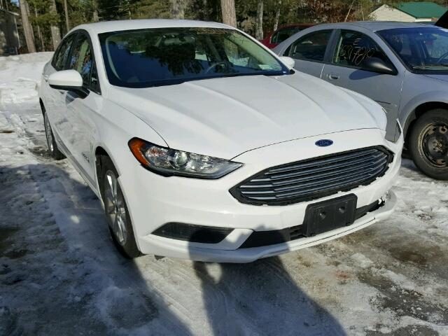 3FA6P0LU9HR317782 - 2017 FORD FUSION SE WHITE photo 1