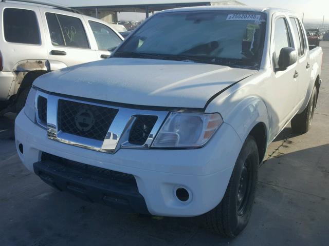 1N6AD0EV5GN739064 - 2016 NISSAN FRONTIER S WHITE photo 2