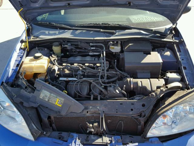 1FAFP34N85W225127 - 2005 FORD FOCUS ZX4 BLUE photo 7