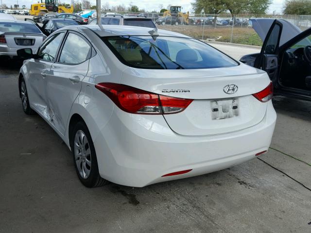 5NPDH4AE3CH124671 - 2012 HYUNDAI ELANTRA GL WHITE photo 3