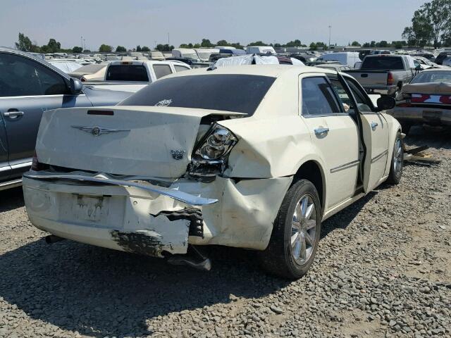 2C3CA6CT5AH145281 - 2010 CHRYSLER 300C BEIGE photo 4