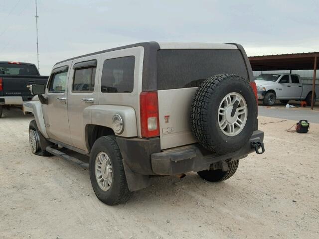 5GTDN136768322730 - 2006 HUMMER H3 SILVER photo 3