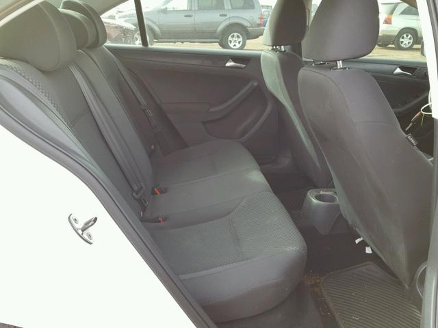 3VW1K7AJ3CM428142 - 2012 VOLKSWAGEN JETTA BASE 白色 照片 6
