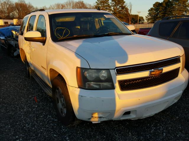 1GNFC13J17R271240 - 2007 CHEVROLET TAHOE C150 WHITE photo 1