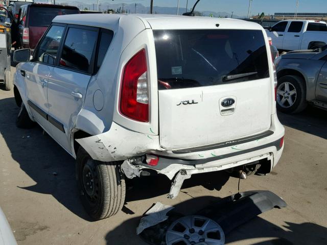 KNDJT2A57C7475870 - 2012 KIA SOUL WHITE photo 3