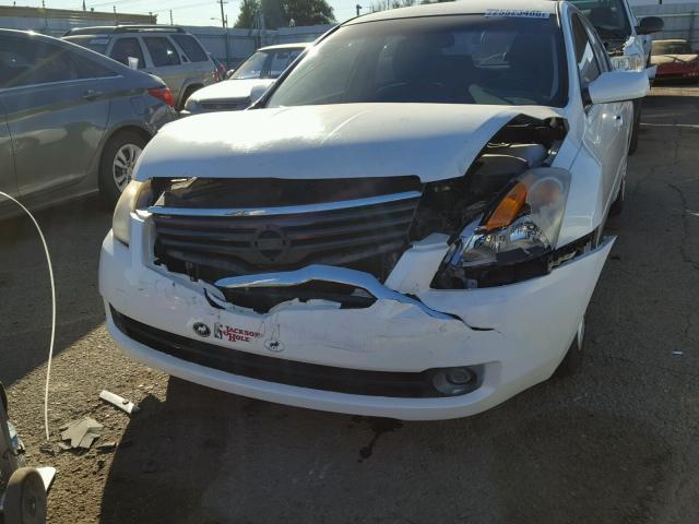 1N4AL21E09N516088 - 2009 NISSAN ALTIMA 2.5 WHITE photo 9