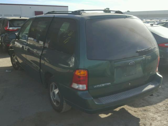 2FMZA514X2BB10246 - 2002 FORD WINDSTAR L GREEN photo 3