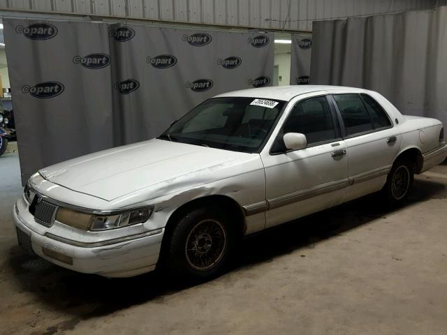 2MELM74W3PX675182 - 1993 MERCURY GRAND MARQ WHITE photo 2