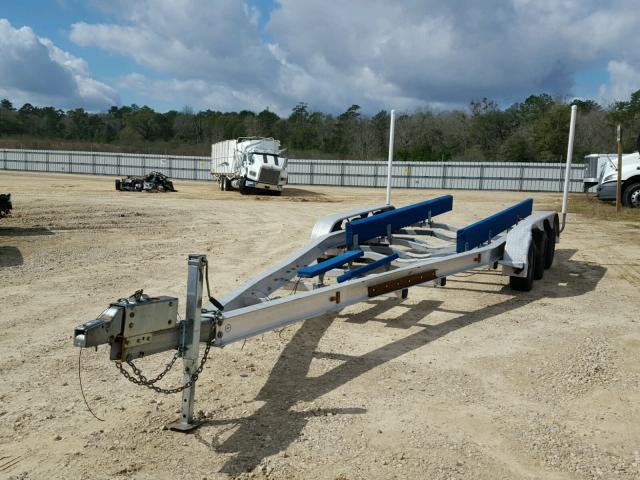 1M5BA2633A1E52444 - 2010 UTILITY TRAILER SILVER photo 2