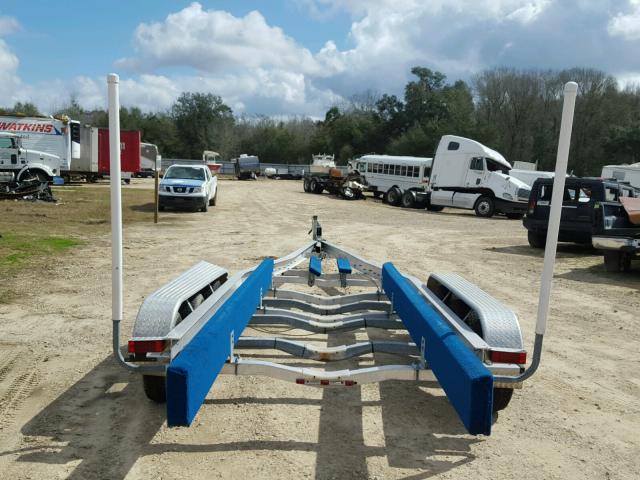 1M5BA2633A1E52444 - 2010 UTILITY TRAILER SILVER photo 8