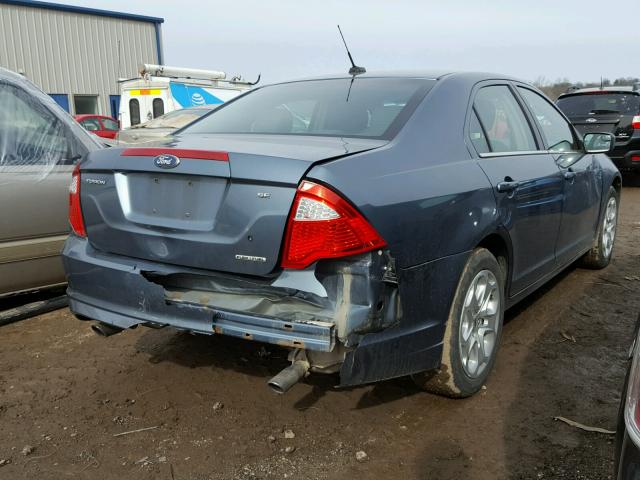 3FAHP0HG6BR344456 - 2011 FORD FUSION SE BLUE photo 4