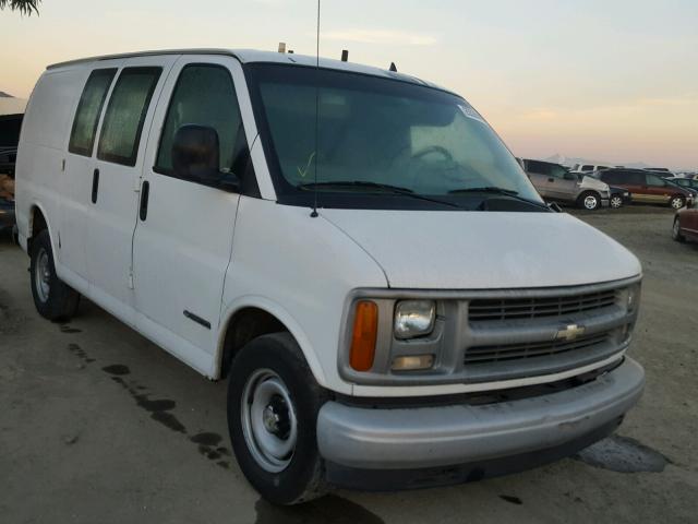 1GCFG25W4Y1186856 - 2000 CHEVROLET EXPRESS G2 WHITE photo 1