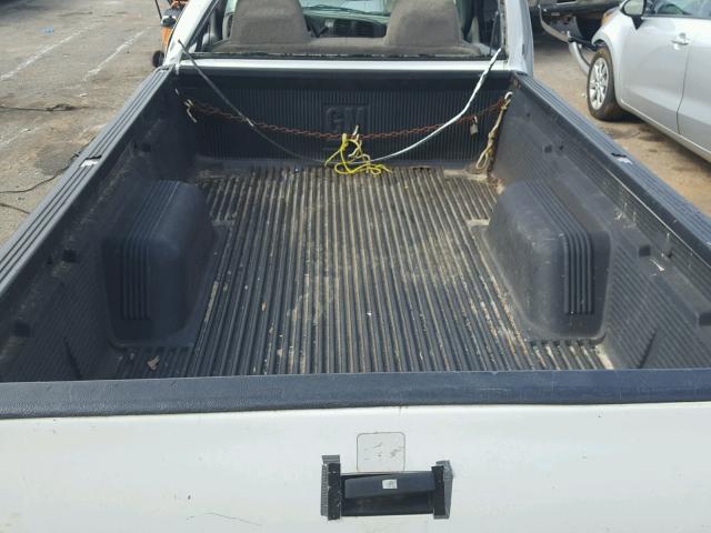 1GTCS14W0Y8170058 - 2000 GMC SONOMA WHITE photo 6