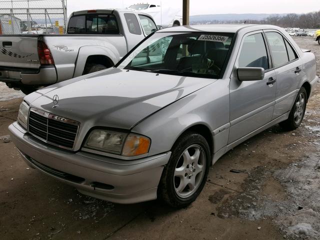 WDBHA24G0YA861525 - 2000 MERCEDES-BENZ C 230 SILVER photo 2