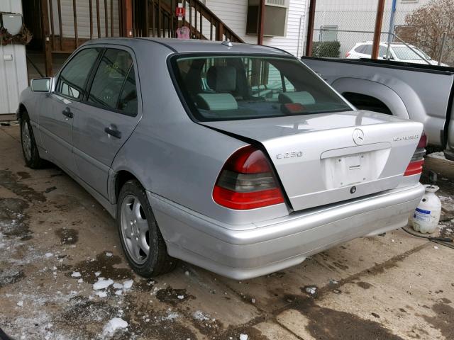 WDBHA24G0YA861525 - 2000 MERCEDES-BENZ C 230 SILVER photo 3