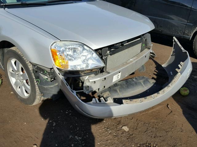 1FAHP27177G137324 - 2007 FORD FIVE HUNDR SILVER photo 9