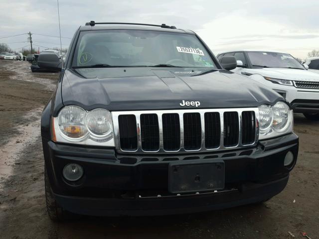 1J8HR58285C728448 - 2005 JEEP GRAND CHER BLACK photo 9