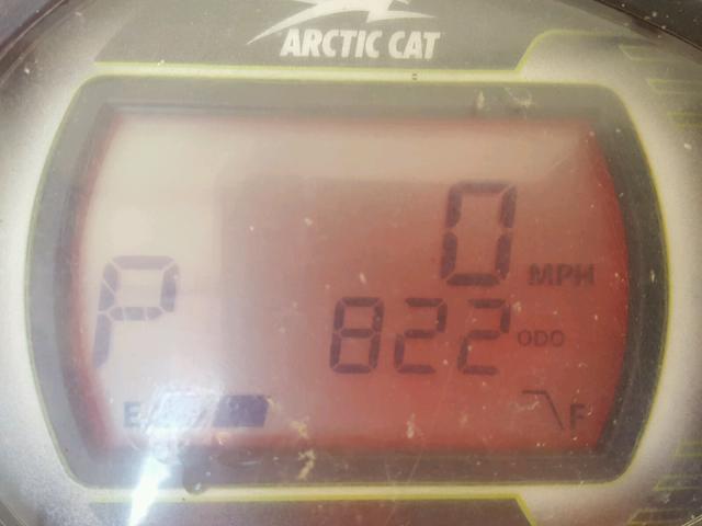 4UF15ATV2FT207945 - 2015 ARCTIC CAT ARTIC CAT Красный фото 8